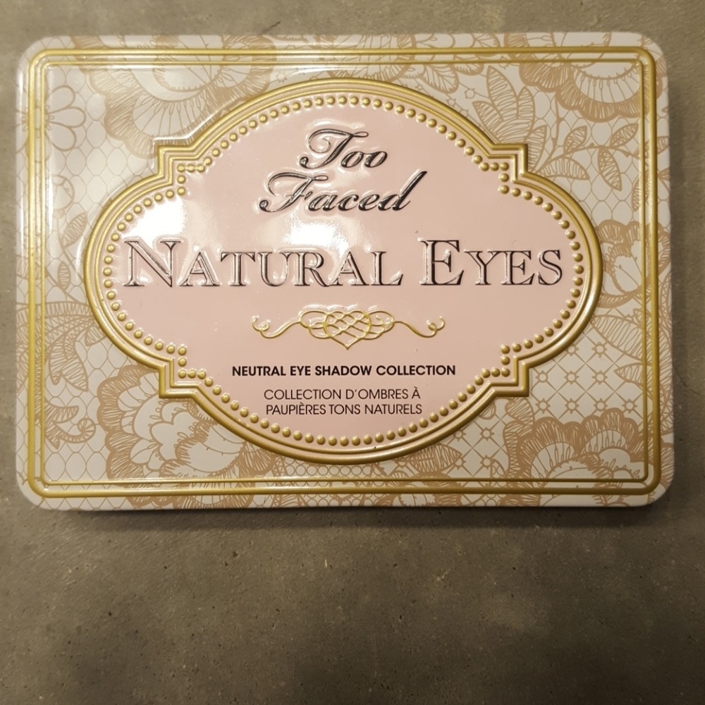 Too Faced Natural Eyes Pallette